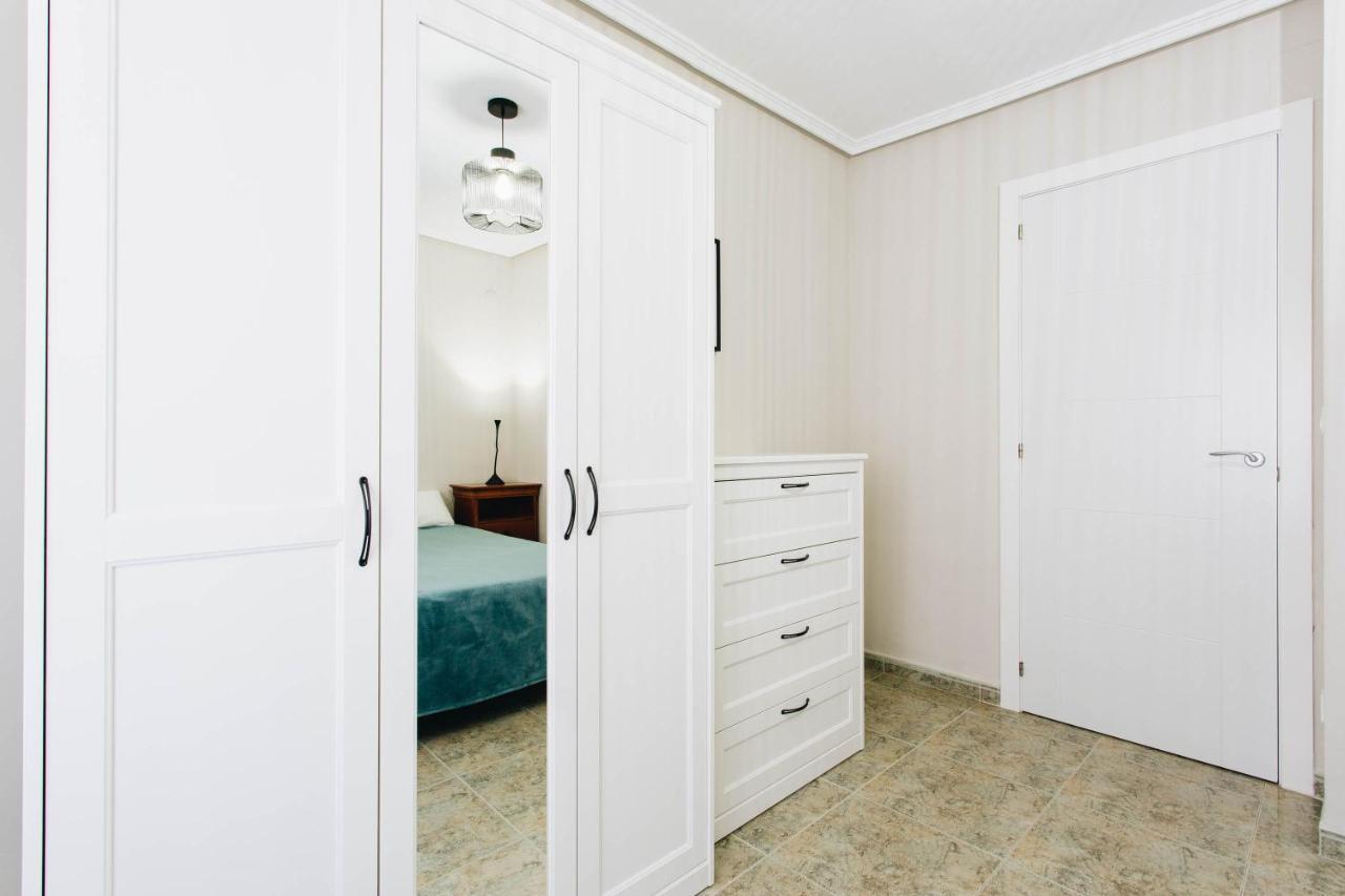 Exclusive 3 Bedroom Beach Apartment Walencja Zewnętrze zdjęcie