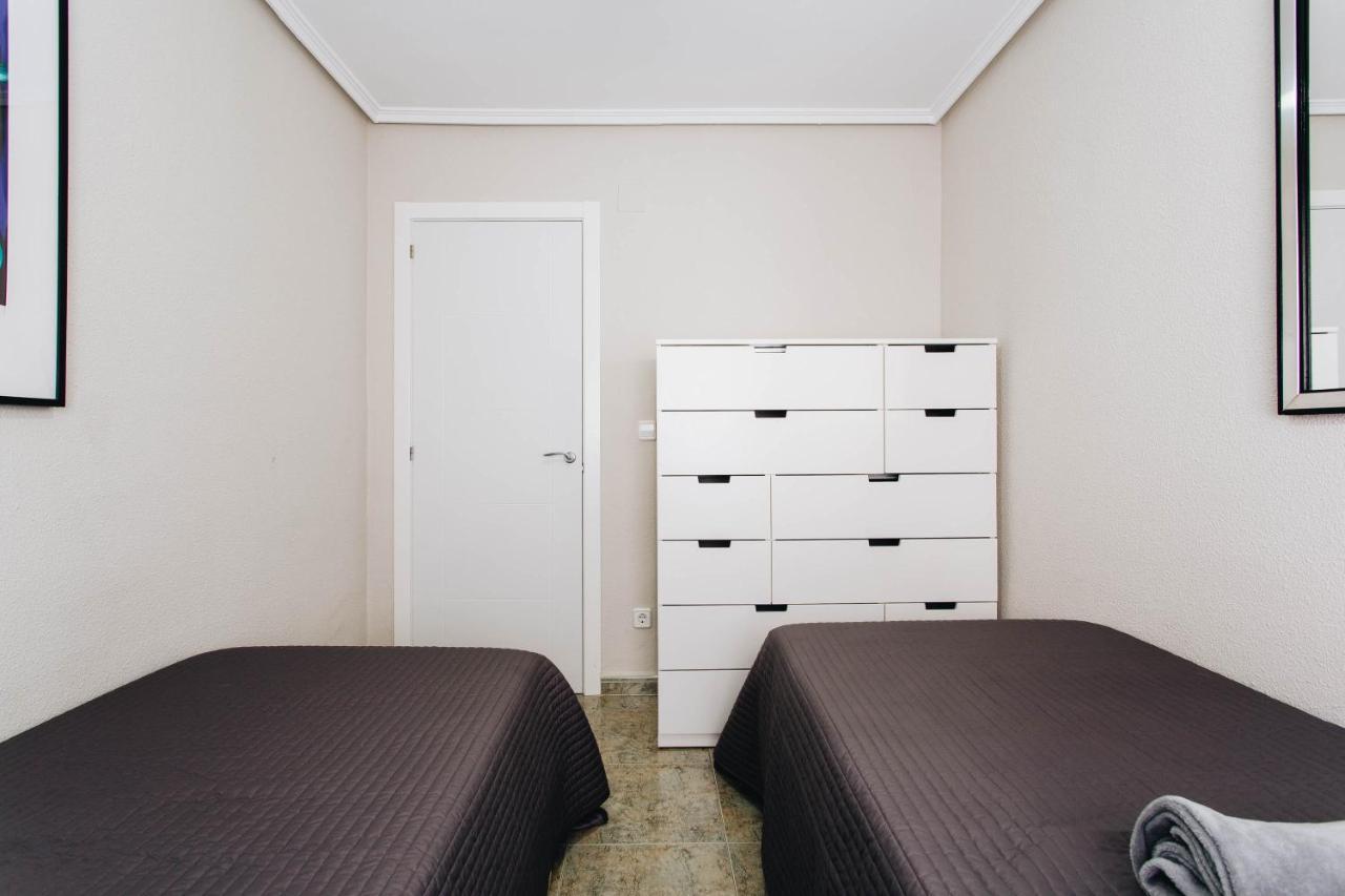 Exclusive 3 Bedroom Beach Apartment Walencja Zewnętrze zdjęcie